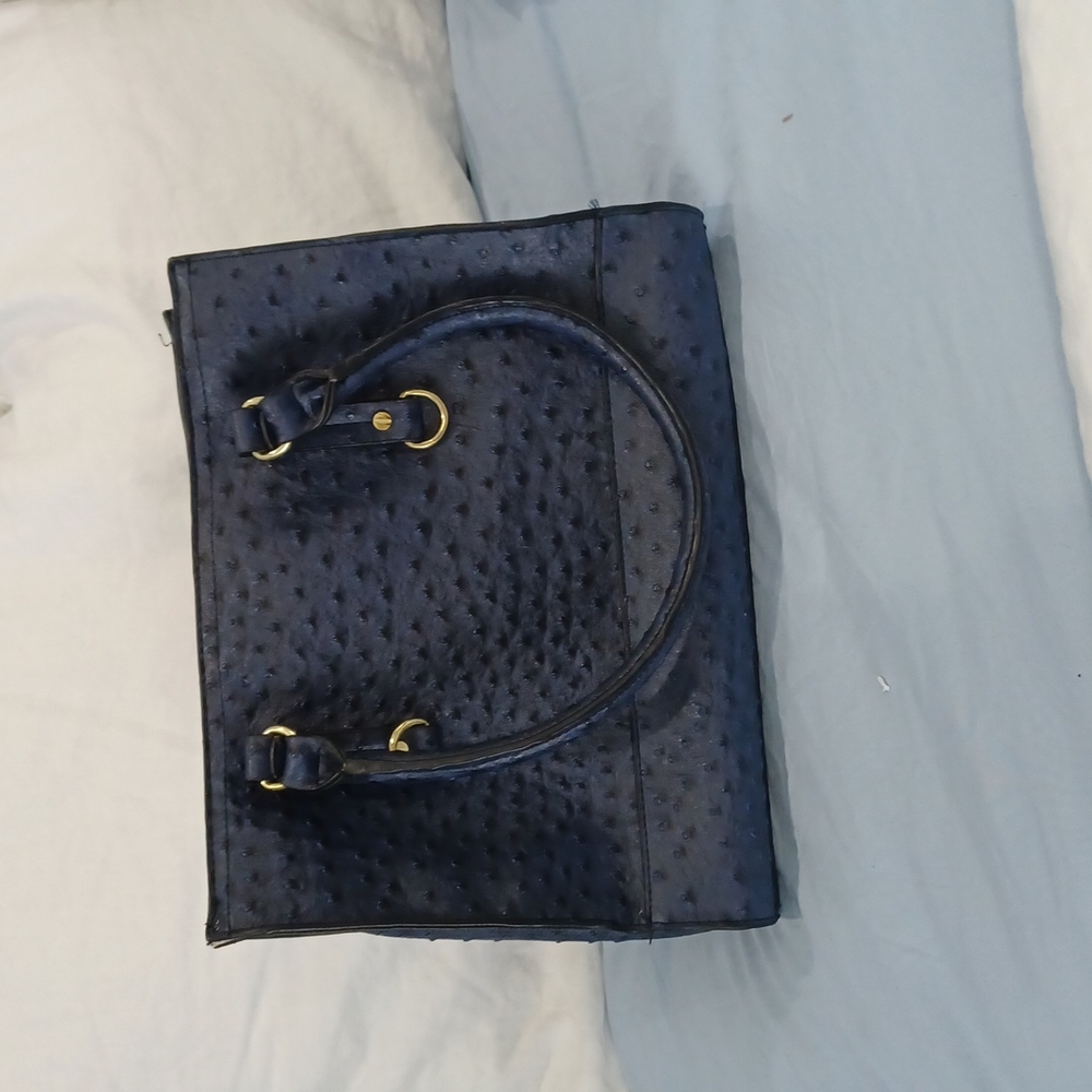 Handbag - Picture 2 of 6